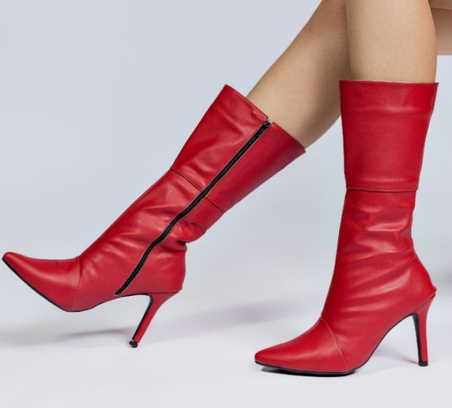 BOTA VERMELHA / CANO ALTO