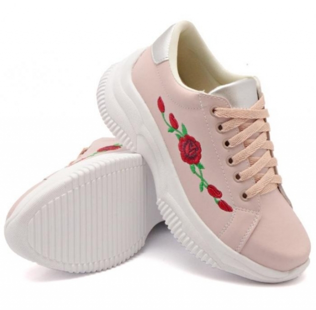 TÃ?NIS CHUNKY ROSÃ? / BORDADO EM FLORES