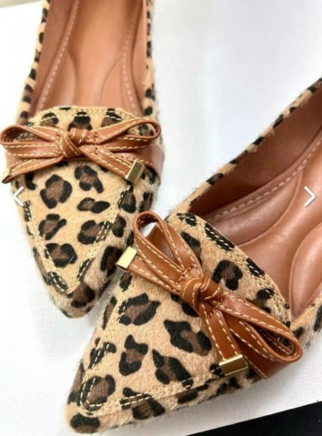 SAPATILHA ONÃ?A / BICO FINO