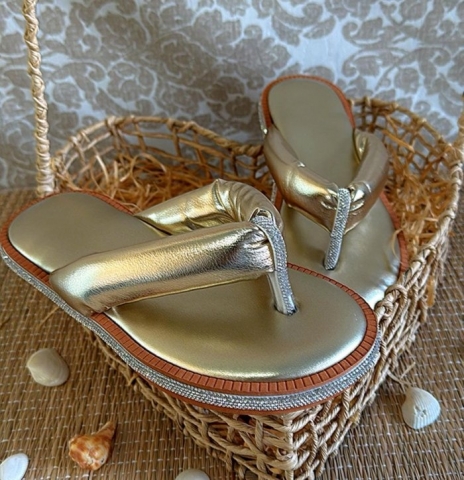 RASTEIRA DOURADA / DEDO / STRASS LATERAL
