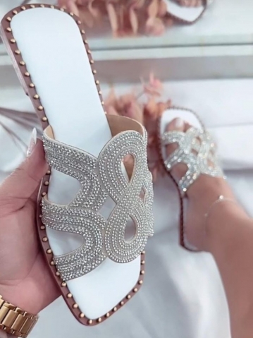 FLAT BRANCA / STRASS / SOLA CRAVINHOS