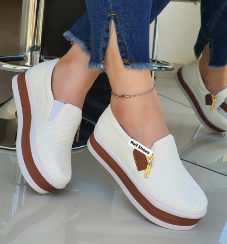 TÃ?NIS BRANCO E CARAMELO / PLATAFORMA / ZÃPER