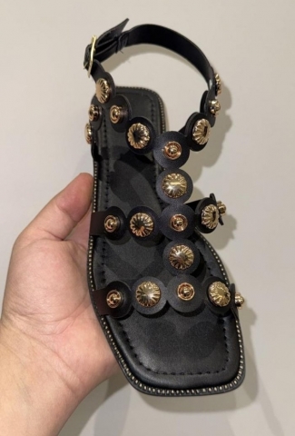 SANDÃLIA RASTEIRA PRETA / LASER / APLICAÃ?Ã?O