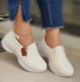 TÃ?NIS CHUNKY BRANCO / ZÃPER LATERAL