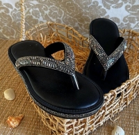 RASTEIRA PRETA / STRASS / DEDO
