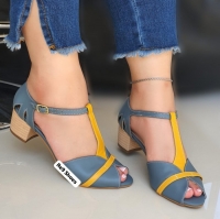 SANDÃLIA AZUL / MOSTARDA / SALTO BLOCO BAIXO