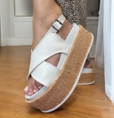 SANDÃLIA ANABELA BRANCA / SOLA CORTIÃ?A