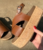 SANDÃLIA ANABELA CARAMELO / SOLA CORTIÃ?A