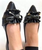 SAPATILHA PRETA / FRANZIDA / BICO FINO