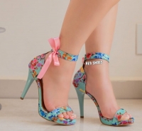 SANDÃLIA AZUL / ESTAMPA FLORAL