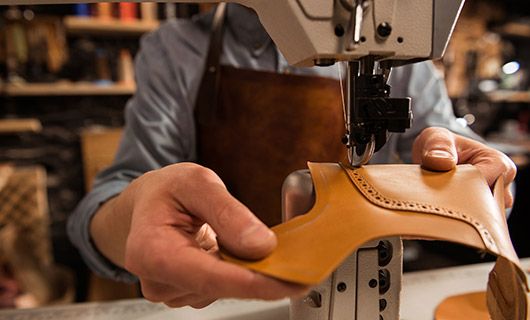 Fabricantes e fornecedores de calçados no atacado: como analisar a história, produtos e reputação